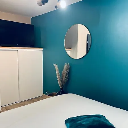 Le Studio De Julie * Les Mazures